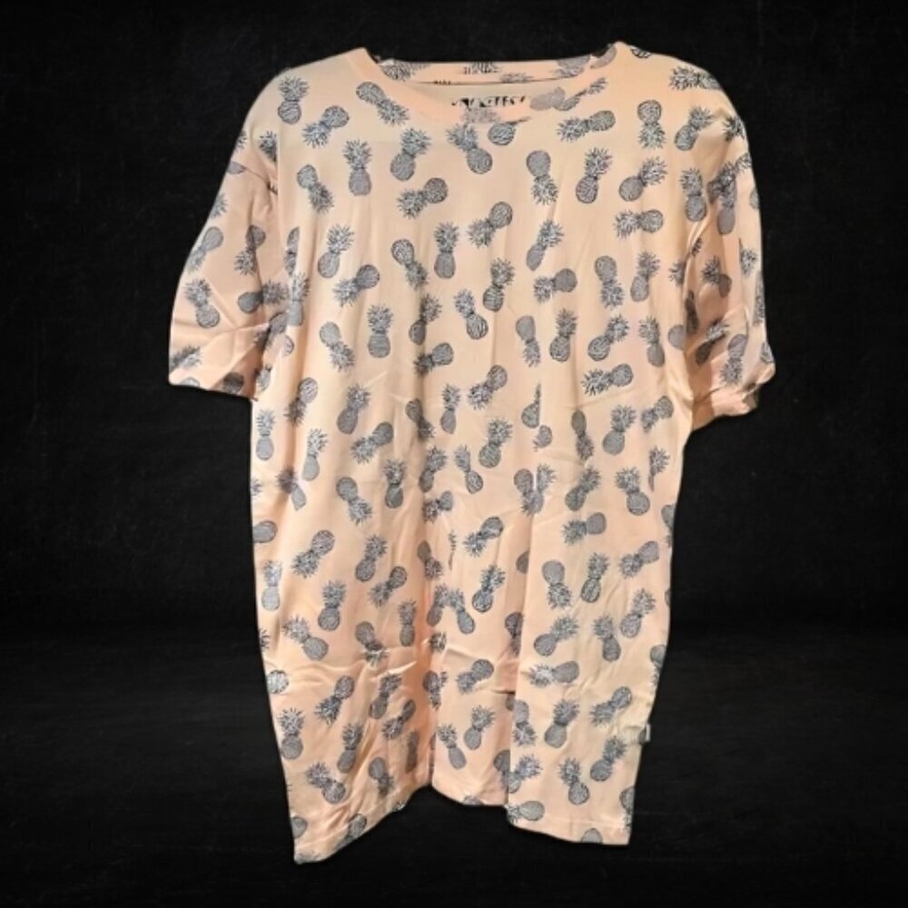 NWT Knickerbocker Vintage-Inspired Tee Relaxed Fit Pineapple Blue Pink Large